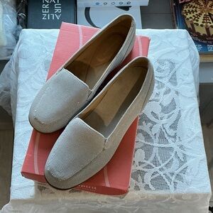 Easy Spirit Light Silver Slip-On Loafers